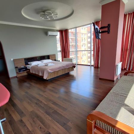 Micromegas Apartments Chernivtsi Εξωτερικό φωτογραφία